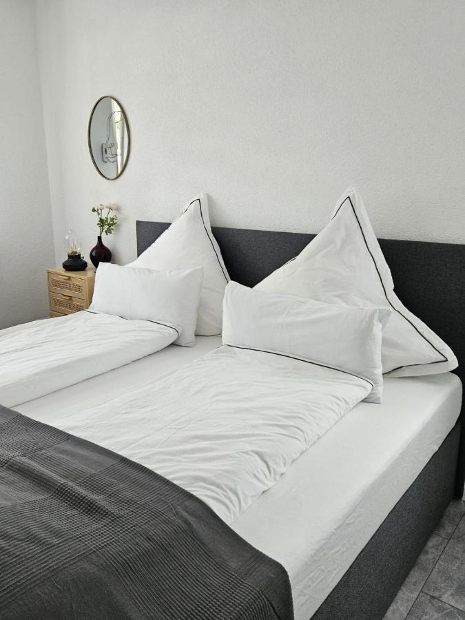 Weinstadt Monteurwohnnung Ferienwohnung Exterior foto
