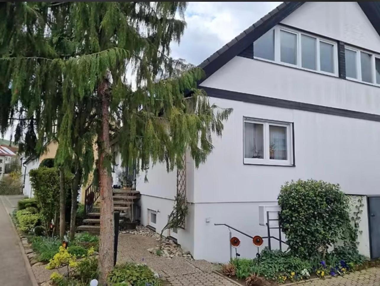 Weinstadt Monteurwohnnung Ferienwohnung Exterior foto